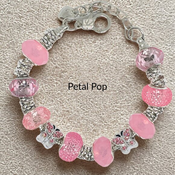 Handmade Beaded Crystal Floral Charm Bracelet - Picture 8 of 10